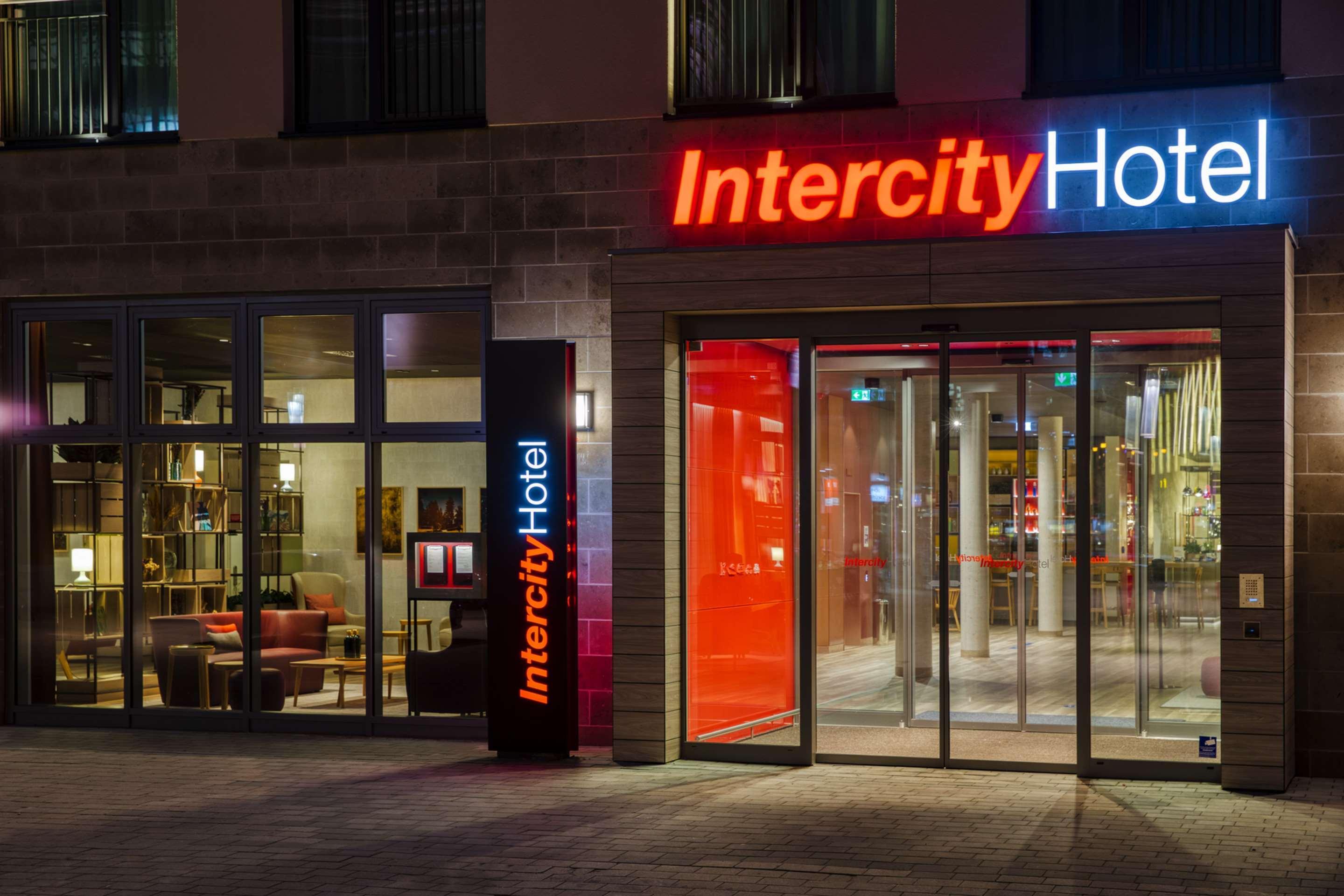 Intercityhotel Wiesbaden Extérieur photo